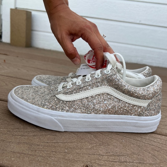 Vans Women's Old Skool Chunky Glitter Skater Shoes - Picture 1 of 6